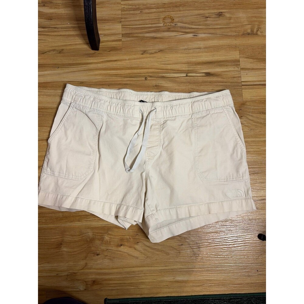 The North Face Women's Pull-On Casual Shorts